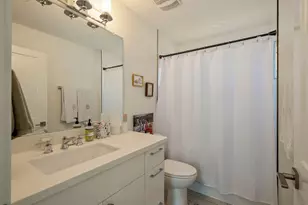 2812 Oak Springs Dr, Austin, TX 78702 - Photo 31