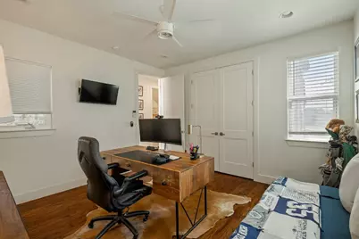 2812 Oak Springs Drive #1, Austin, TX 78702 - Photo 15