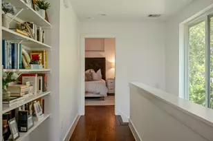 2812 Oak Springs Dr, Austin, TX 78702 - Photo 19