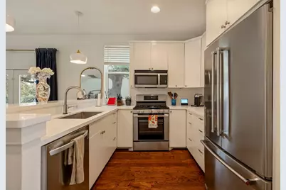 2812 Oak Springs Drive #1, Austin, TX 78702 - Photo 3