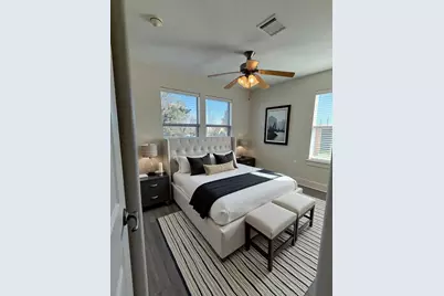 1601 Miriam Avenue #210, Austin, TX 78702 - Photo 9