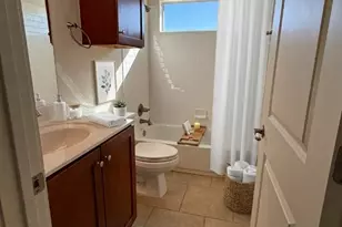 1601 Miriam Ave, Austin, TX 78702 - Photo 11