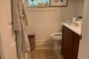 1601 Miriam Ave, Austin, TX 78702 - Photo 5