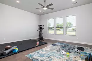 505 Lodge Ct, Liberty Hill, TX 78642 - Photo 27