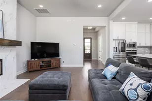 505 Lodge Ct, Liberty Hill, TX 78642 - Photo 11