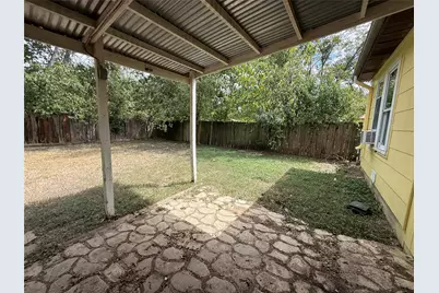 607 N Main Street, Burnet, TX 78611 - Photo 13