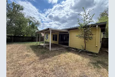 607 N Main Street, Burnet, TX 78611 - Photo 15