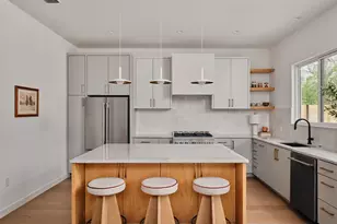 3019 Garwood St, Austin, TX 78702 - Photo 5