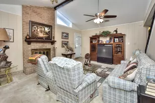 118 Oak Ridge Cir, Georgetown, TX 78628 - Photo 11