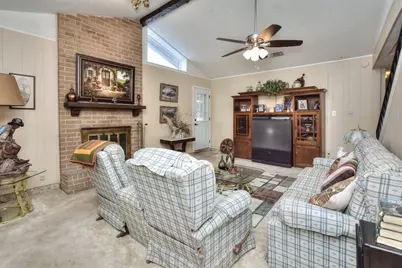 118 Oak Ridge Circle, Georgetown, TX 78628 - Photo 11