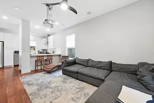 105 Elkhart St, Austin, TX 78702 - Photo 5