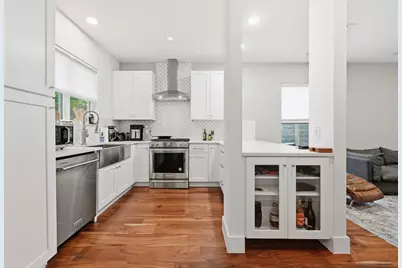 105 Elkhart Street #3, Austin, TX 78702 - Photo 9