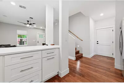 105 Elkhart Street #3, Austin, TX 78702 - Photo 11