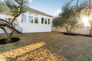 452 Crimson Sky Ct, Dripping Springs, TX 78620 - Photo 35