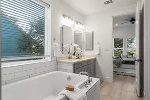 452 Crimson Sky Ct, Dripping Springs, TX 78620 - Photo 19