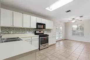 1815 Brentwood Dr, Leander, TX 78641 - Photo 7