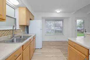 8525 Maine Dr, Austin, TX 78758 - Photo 11