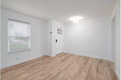 8525 Maine Drive, Austin, TX 78758 - Photo 19