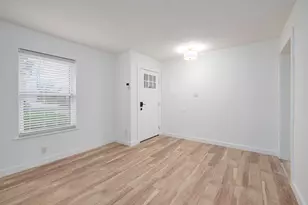 8525 Maine Dr, Austin, TX 78758 - Photo 19