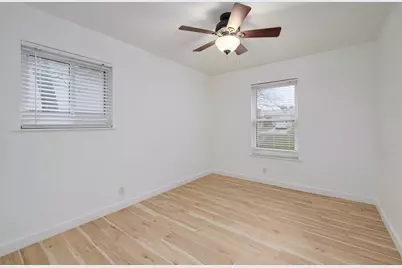 8525 Maine Drive, Austin, TX 78758 - Photo 13