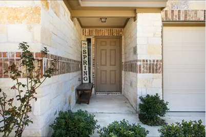 124 Gray Wolf Drive, San Marcos, TX 78666 - Photo 3
