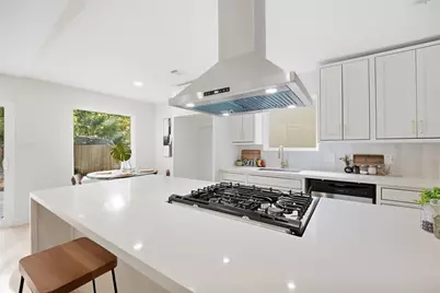 7824 Paces Mill Lane, Austin, TX 78744 - Photo 11