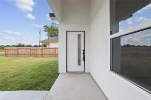 107 Brushwood St, Bastrop, TX 78602 - Photo 9