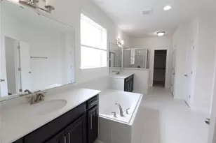5800 Viejo Dr, Austin, TX 78738 - Photo 15