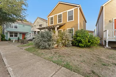 320 Trestle Tree #32, San Marcos, TX 78666 - Photo 1