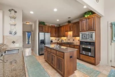 239 Whitney Run, Buda, TX 78610 - Photo 11