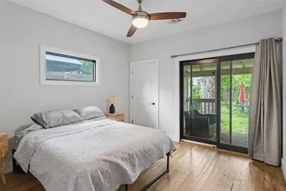 2506 E Cesar Chavez Street, Austin, TX 78702 - Photo 7