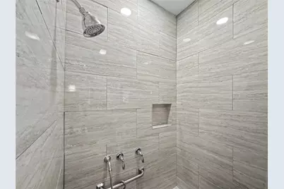 2506 E Cesar Chavez Street, Austin, TX 78702 - Photo 17