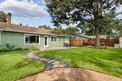 2505 Broken Oak Drive, Austin, TX 78745 - Photo 29