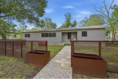 820 Bois D'Arc Street, Lockhart, TX 78644 - Photo 25