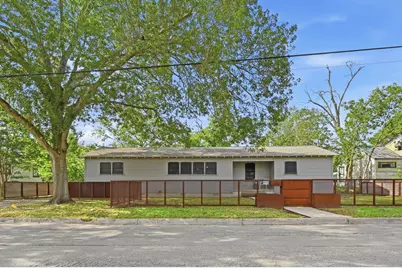 820 Bois D'Arc Street, Lockhart, TX 78644 - Photo 27
