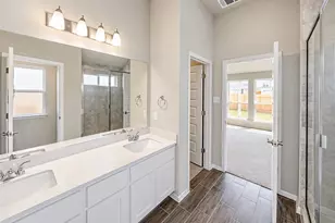 136 Thunder Oak St, San Marcos, TX 78666 - Photo 15