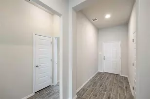 136 Thunder Oak St, San Marcos, TX 78666 - Photo 17