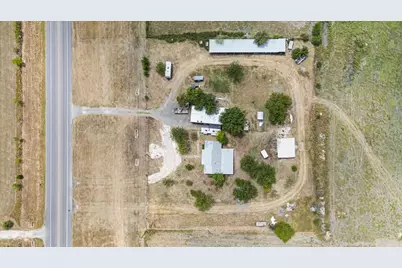 19016 Fm 973 N, Coupland, TX 78615 - Photo 17
