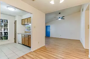 11948 Sunhillow Bend, Austin, TX 78758 - Photo 9