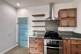 137 Mulberry Ln, Bastrop, TX 78602 - Photo 17