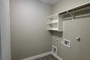 109 Mokulua Ln, Bastrop, TX 78602 - Photo 5