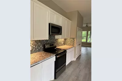 109 Mokulua Lane, Bastrop, TX 78602 - Photo 11