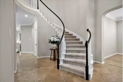 12921 Bloomfield Hills Lane, Austin, TX 78732 - Photo 23