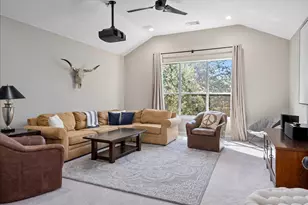 12921 Bloomfield Hills Ln, Austin, TX 78732 - Photo 25