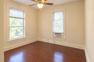 908 W 22nd St, Austin, TX 78705 - Photo 3