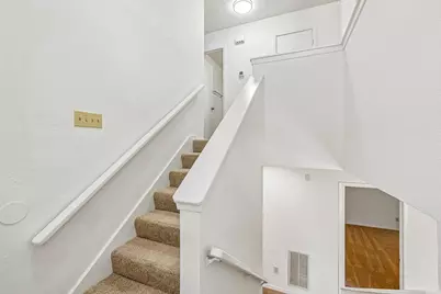 2006 Lear Lane, Austin, TX 78745 - Photo 5