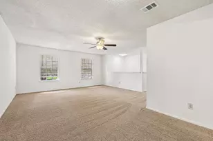 2006 Lear Ln, Austin, TX 78745 - Photo 9