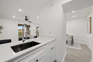 5911 Sheridan Ave Ln, Austin, TX 78723 - Photo 5