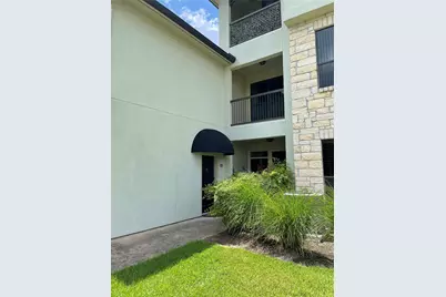 7701 Rialto Boulevard #822, Austin, TX 78735 - Photo 3