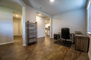 102 Rainmaker Cv, Bastrop, TX 78602 - Photo 3